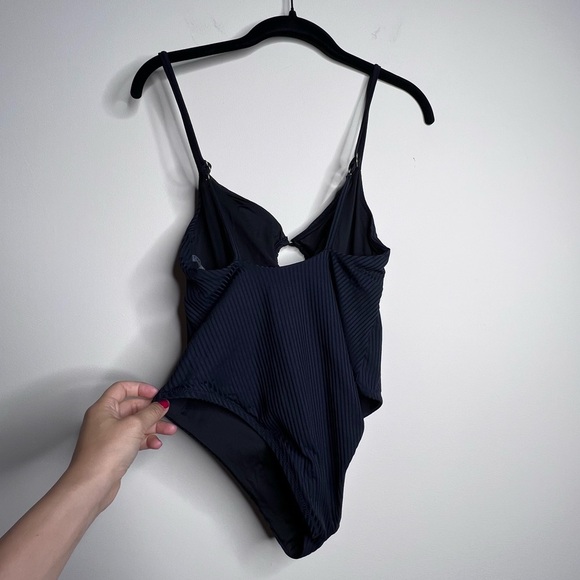 Vitamin A Bedette One Piece Swimsuit black missing size approx size Small - Picture 7 of 10